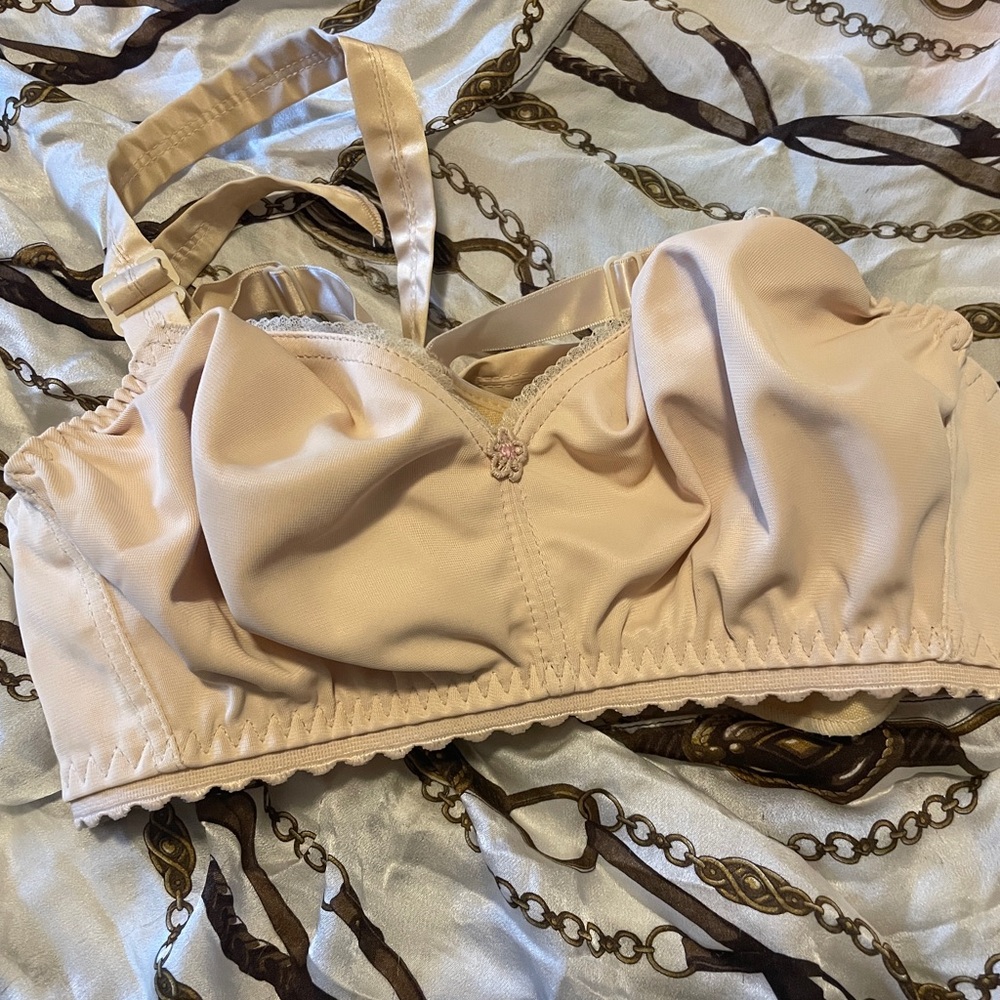 Jeunique Bras - Picture 9 of 13